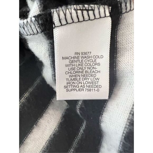 Liz Claiborne Weekend Black and White Striped Tunic Style Top - Picture 4 of 7